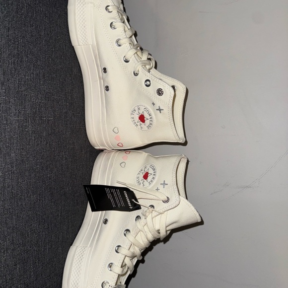 Converse Chuck Taylor All Star Lift Platform High Valentine's Day 2023 W 10.5 - Picture 3 of 7